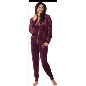Felina Women’s Velor Hoodie and Jogger Set Size Large Burgundy  NWT D2